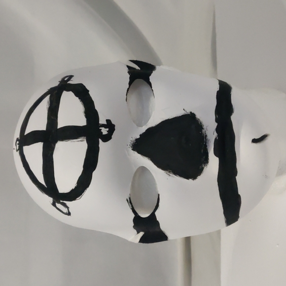 Hand painted OOAK Creepy Sigil paper mask - Picture 1 of 2